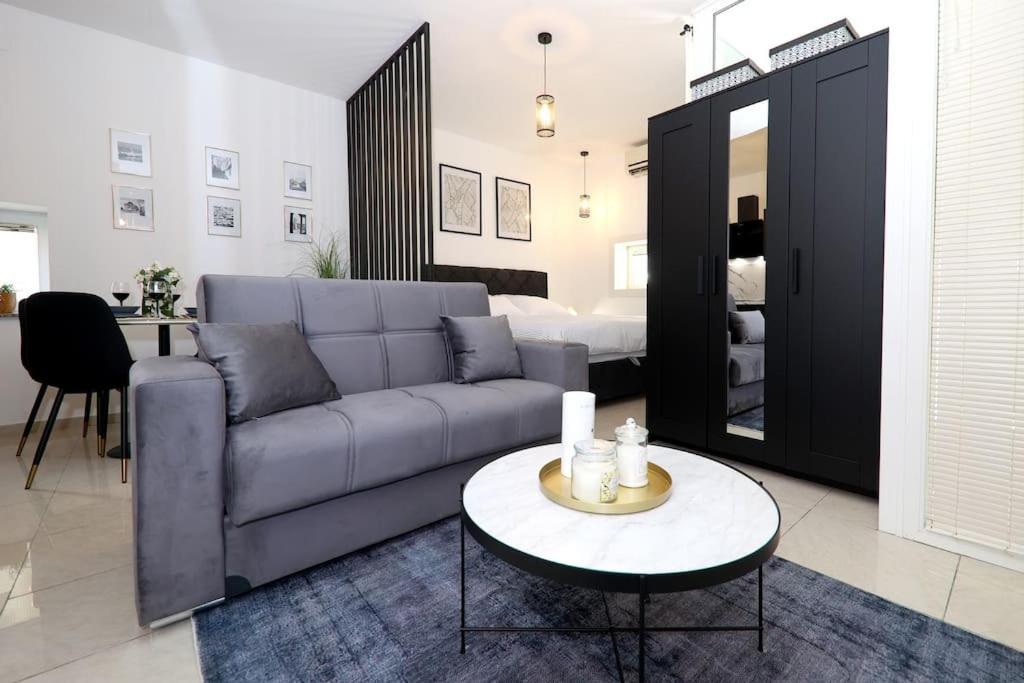 “Minipalais” Apartment In The Heart Of Zadar Exterior foto